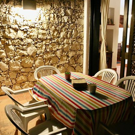 Villa Jacaranda - 550M From The Beach - Free Wifi - By Bedzy アルブフェイラ エクステリア 写真
