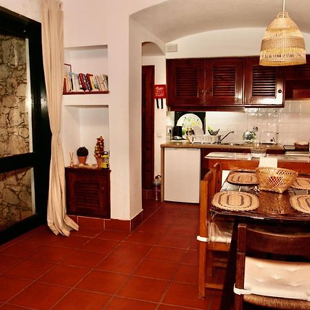 Villa Jacaranda - 550M From The Beach - Free Wifi - By Bedzy アルブフェイラ エクステリア 写真