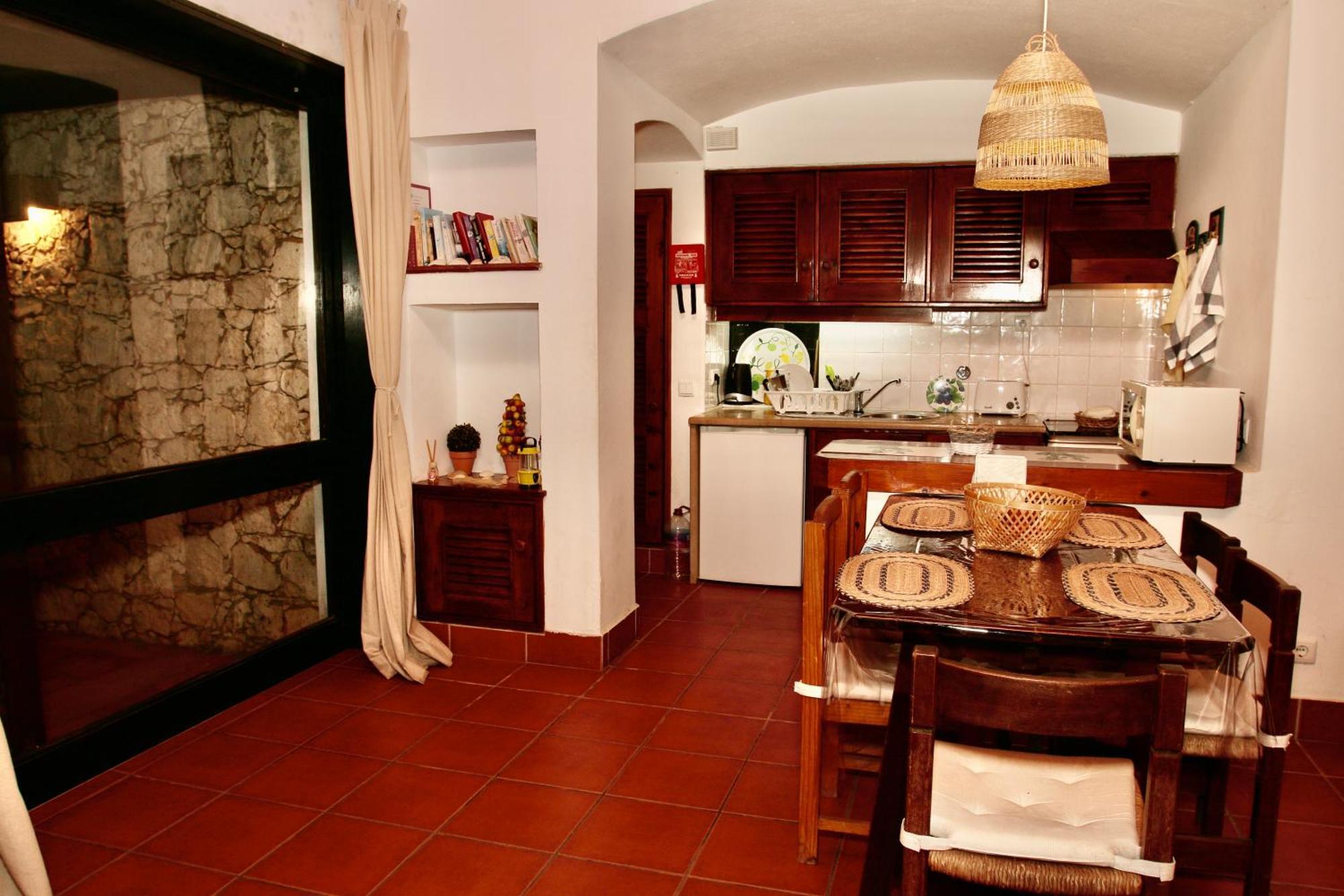 Villa Jacaranda - 550M From The Beach - Free Wifi - By Bedzy アルブフェイラ エクステリア 写真